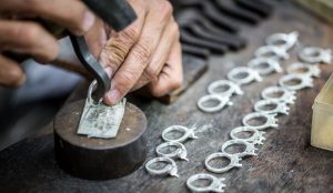 Crafting the Perfect Jewelry Rings in White Gold